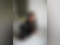 Mit Strapsen im Büro
