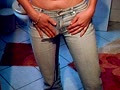 In die Jeans gepisst